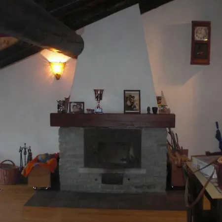 La Thuile- Bellissima Mansarda Ristrutturata Apartment *